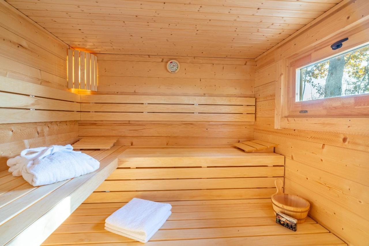 Ferienhaus "Biberburg Am Haff" Garz  Exteriör bild